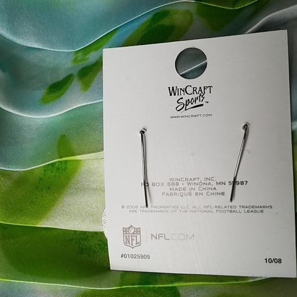 NFL Colts wire earrings - Picture 4 of 4